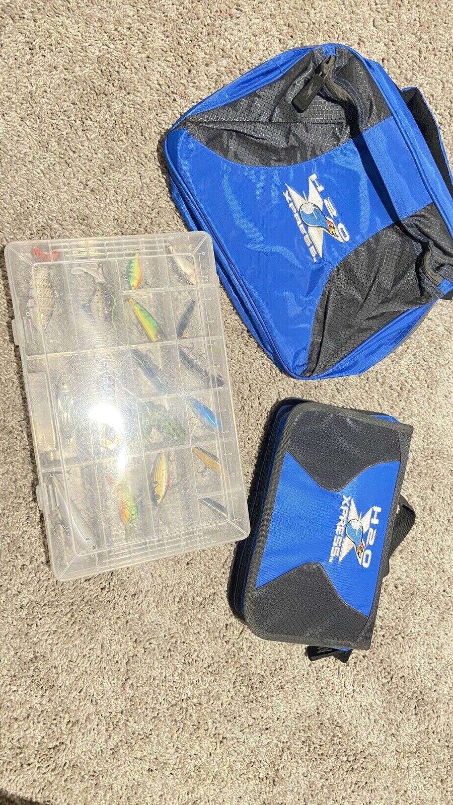 Blue H2O Xpress Fishing Bags NWOT Box Of 17 Misc Hard Baits